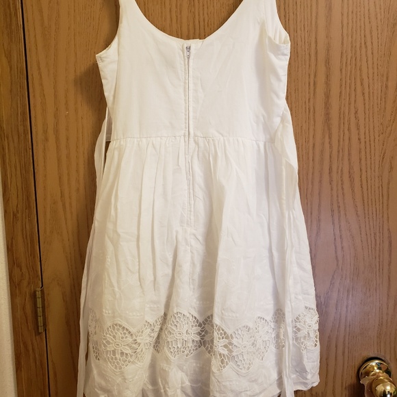 White Dress - Picture 3 of 5